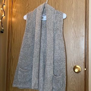 Sleeveless Cardigan